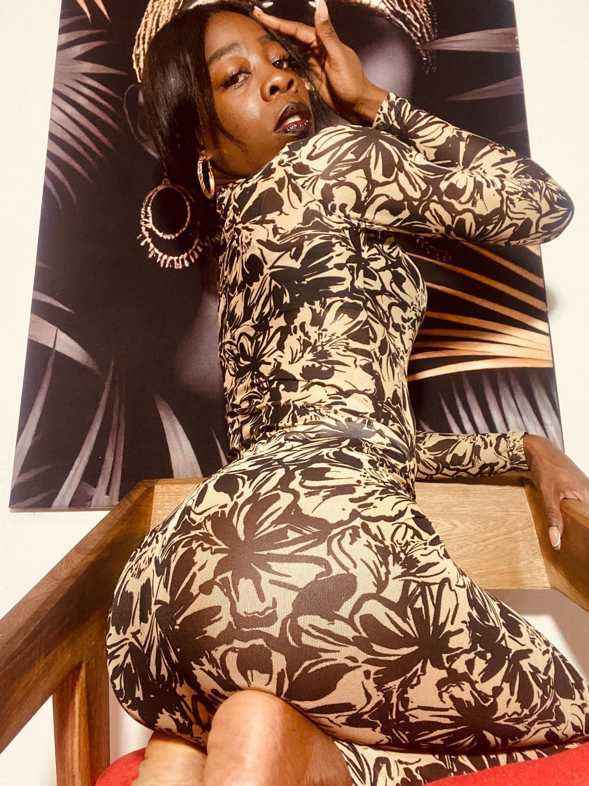 AnilethQueenss Profile Image