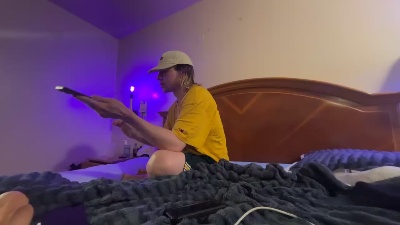 BlondeBoy1991's Profile
