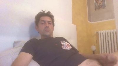 Bombasexiii85's Profile