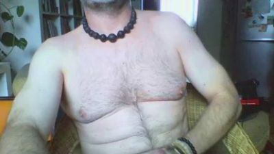 DaddyNextRoom75's Profile