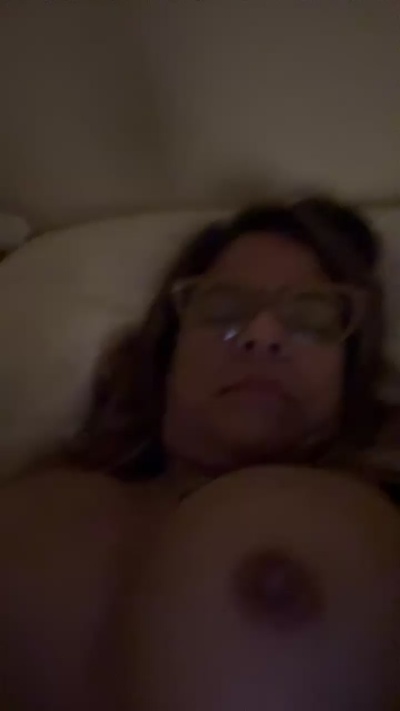 HotBabeKissMe's Profile