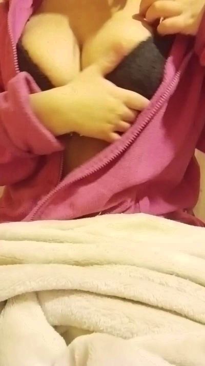 Jazmin_F's Profile