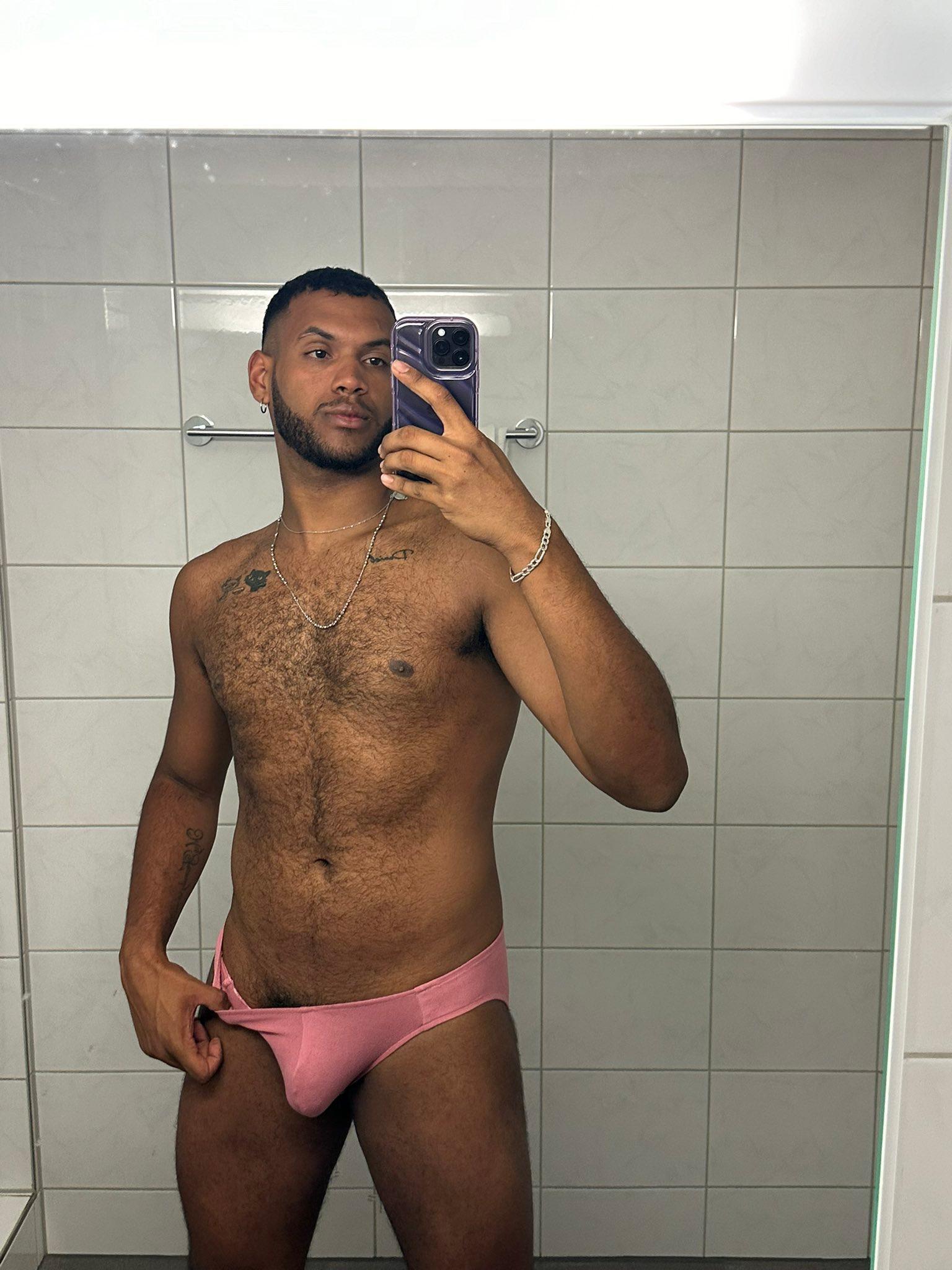 Lebronsbigcock Profile Image