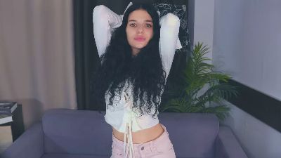 NikoleOlverson's Profile