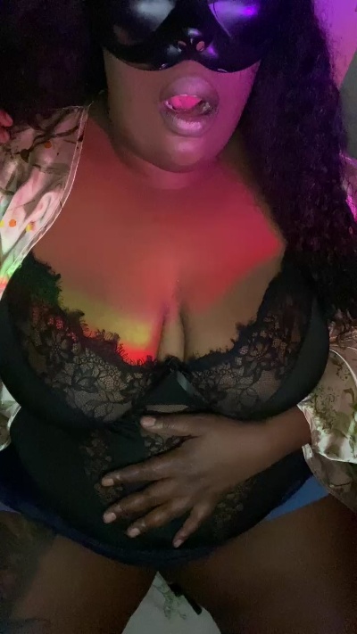 RoxxLavender's Profile