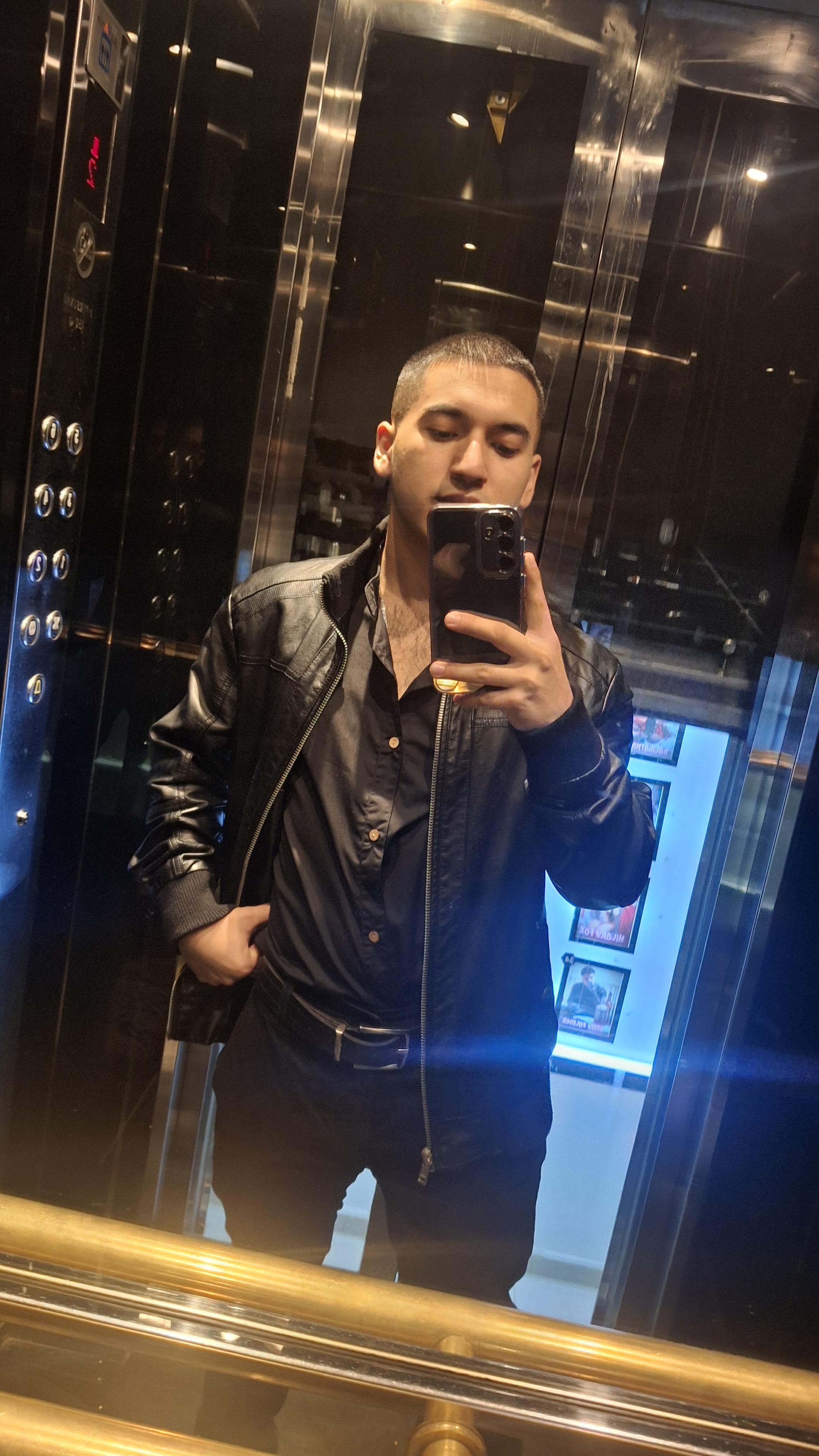 Willlllll_ Profile Image