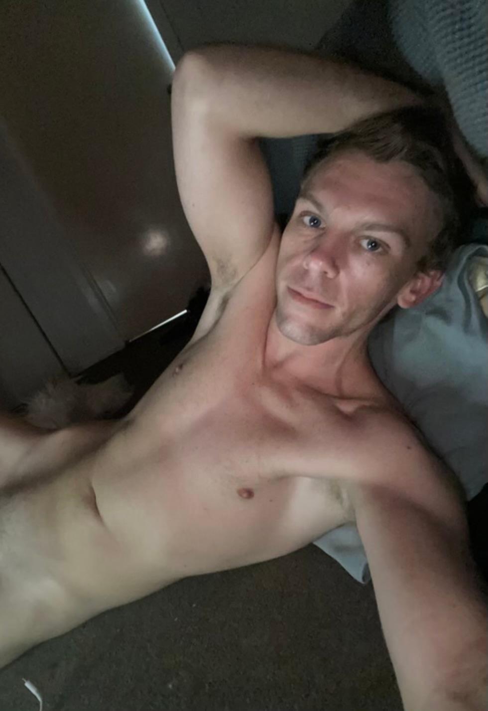 ausguy_hot's Profile