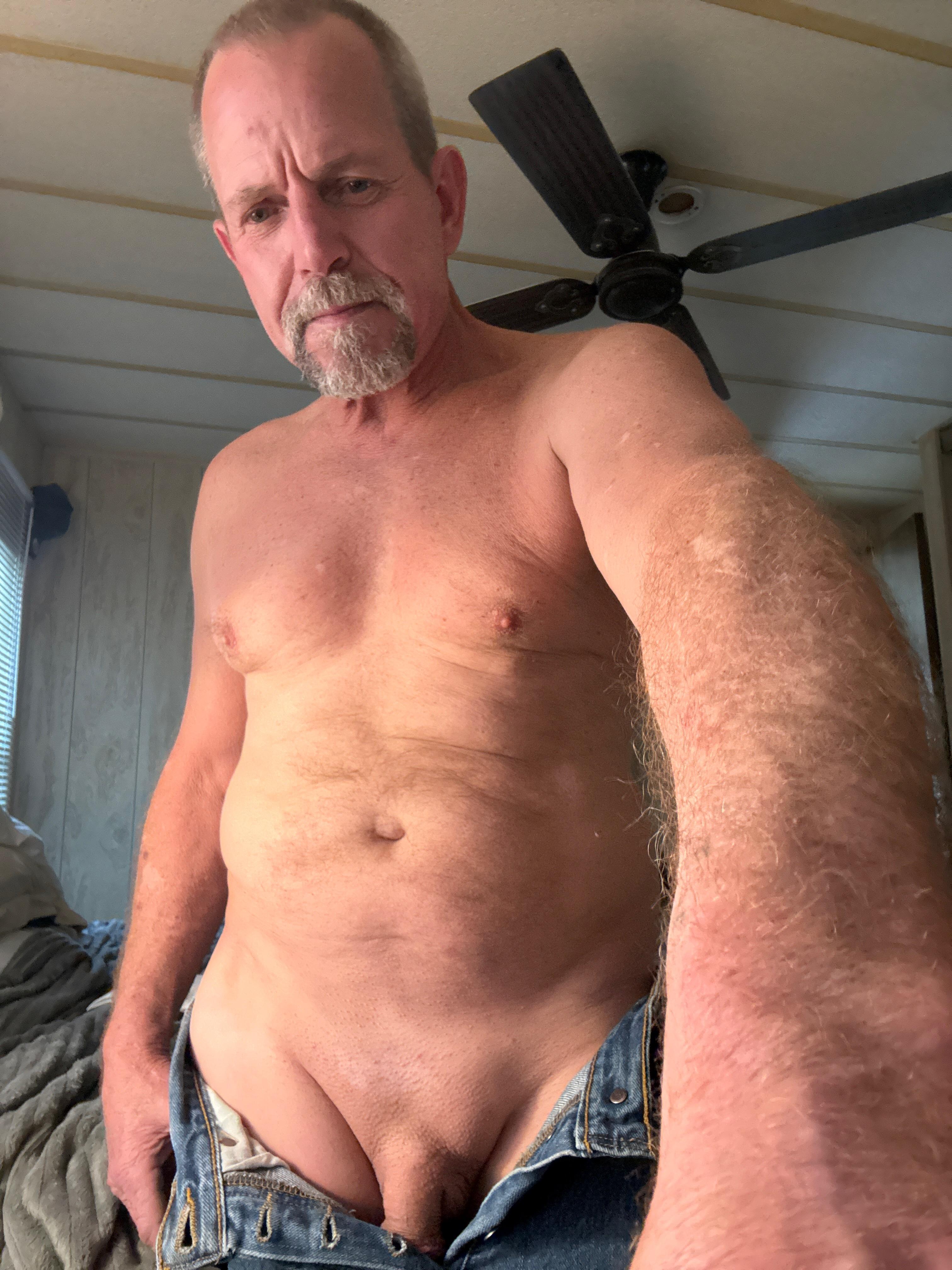 vaginaslayer68 Profile Image